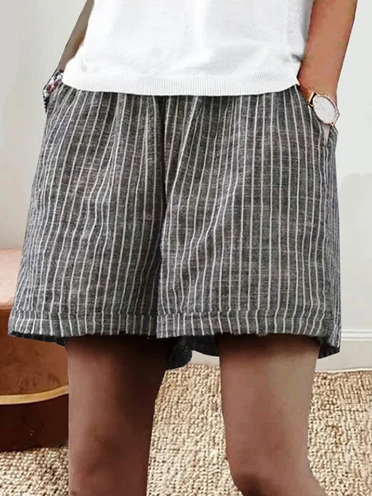 Airy Lorraine striped shorts: summer lightness