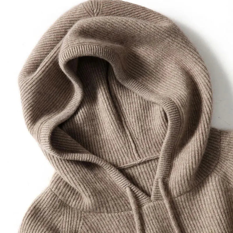 Karolina™ | Classic women's hood