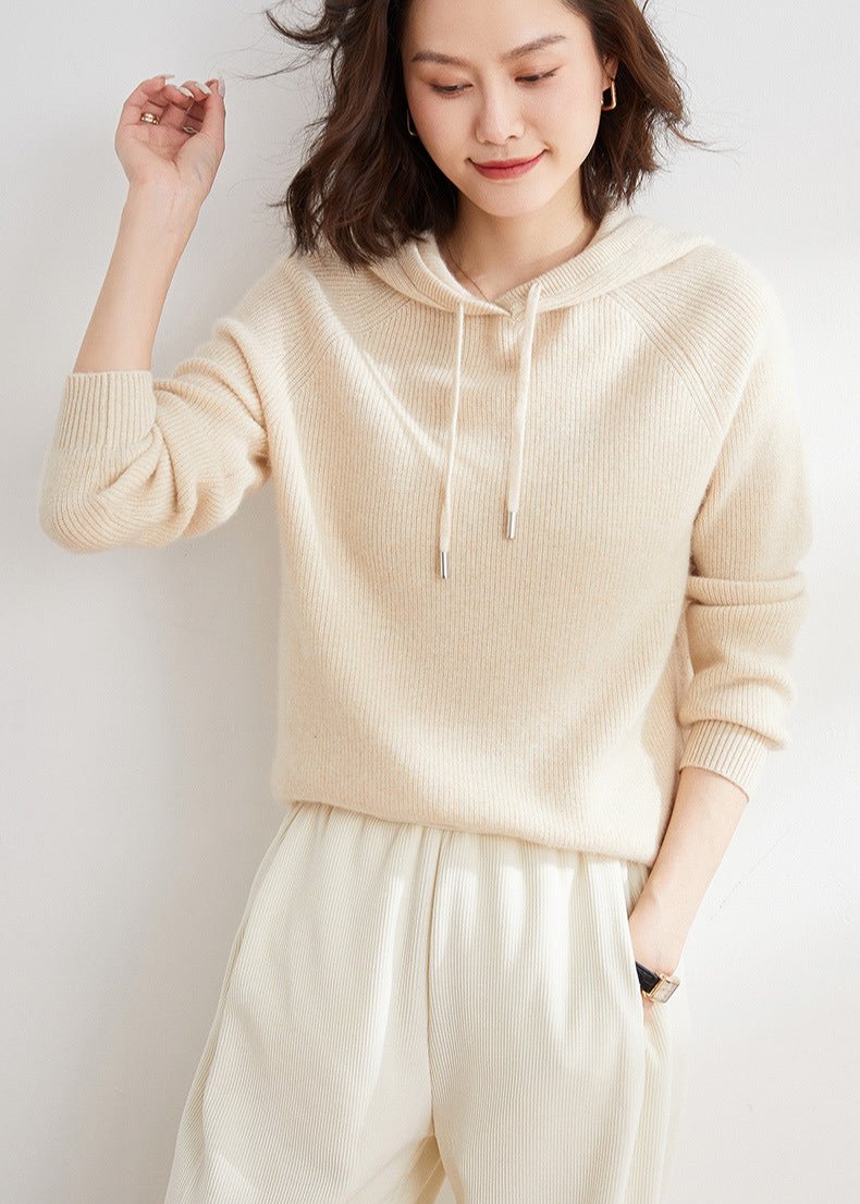 Karolina™ | Classic women's hood