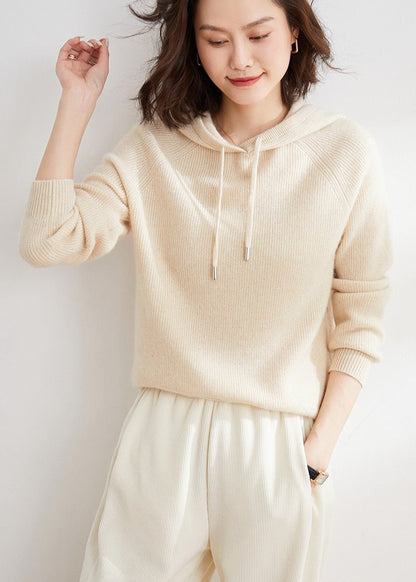 Karolina™ | Classic women's hood