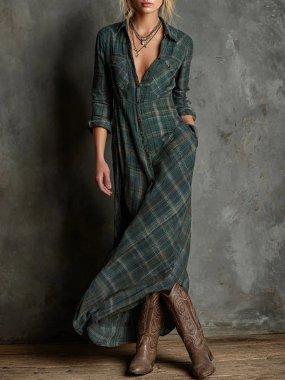 Long dress with green checked lapels