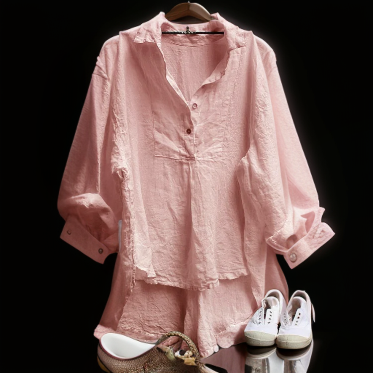 Jaila | Vintage V-neck blouse with buttons